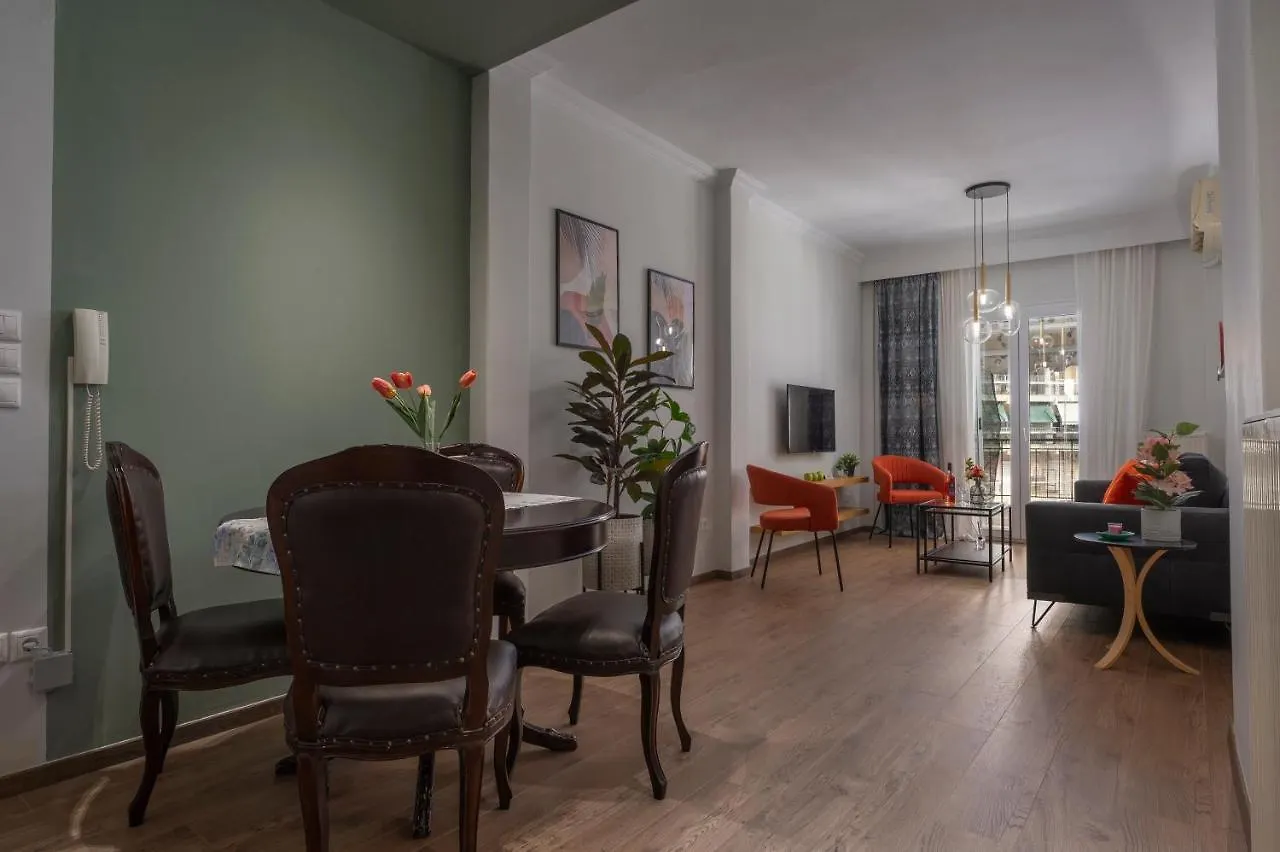 Apartmán Estia Thessaloniki Apartment, Cozy, Spacious, Sunny, 2 Rooms-5 Beds